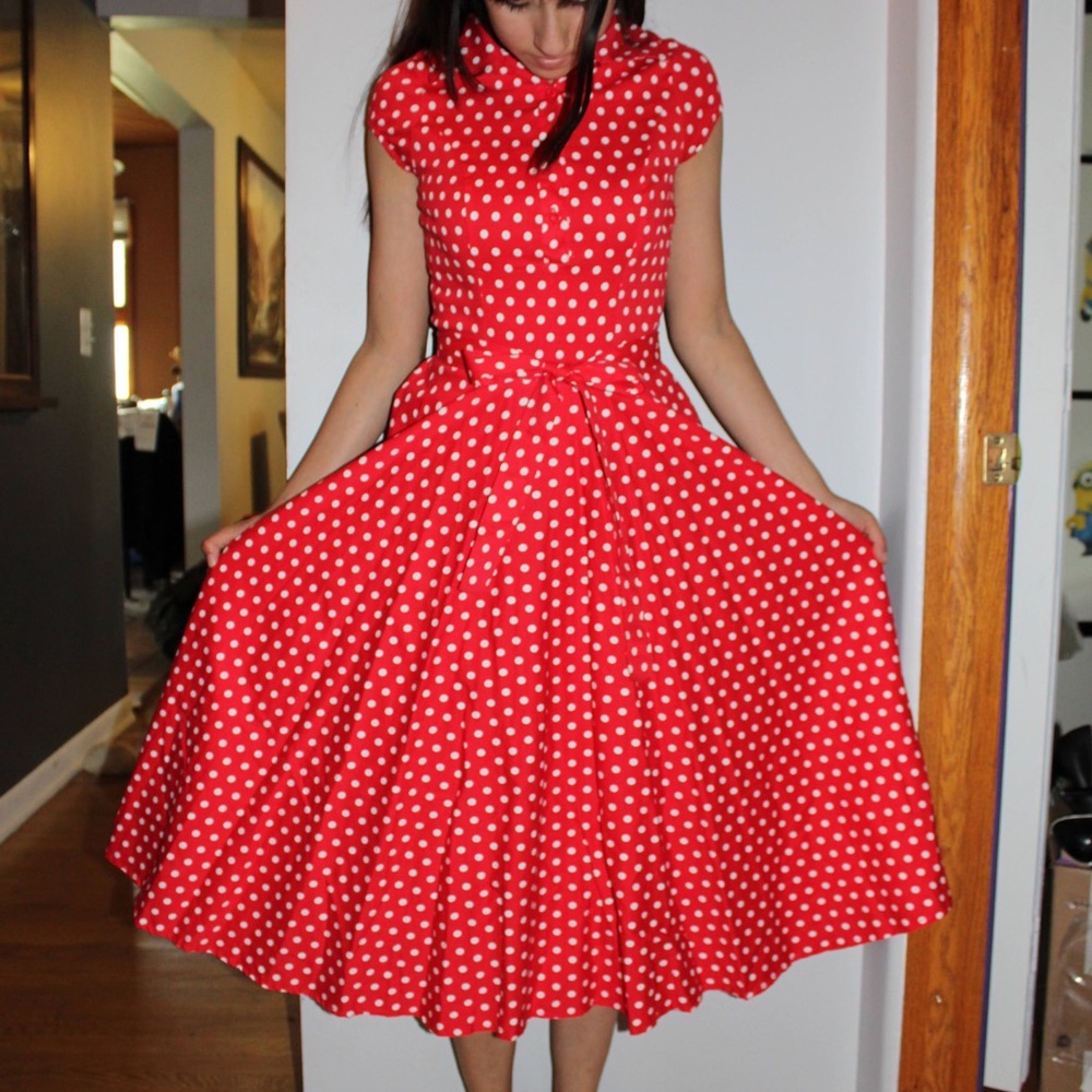 New Dress! - Picture 2 of 6